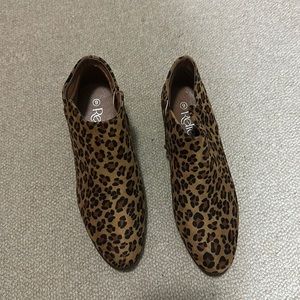Refresh Leopard Boots - Size 9